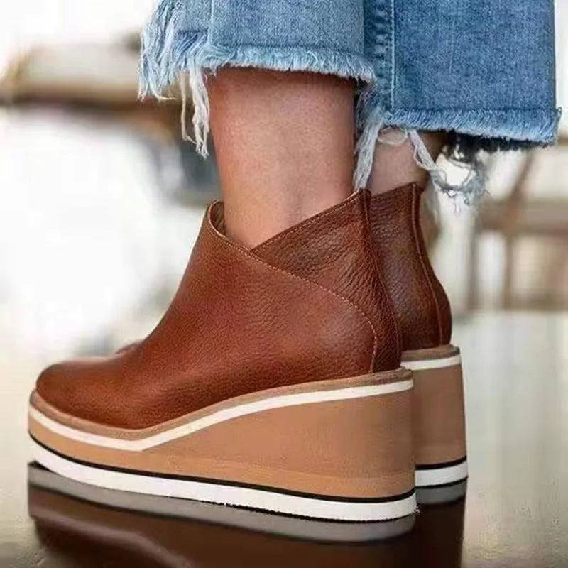 Women's Wide-Fit Wedge Ankle Boots Cushioned